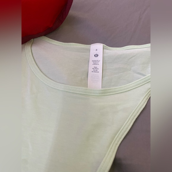 Lululemon shoulder cut-out yoga tank NWT! Various sizes. - Picture 12 of 15